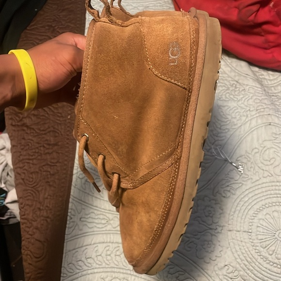 uggs - Picture 2 of 3